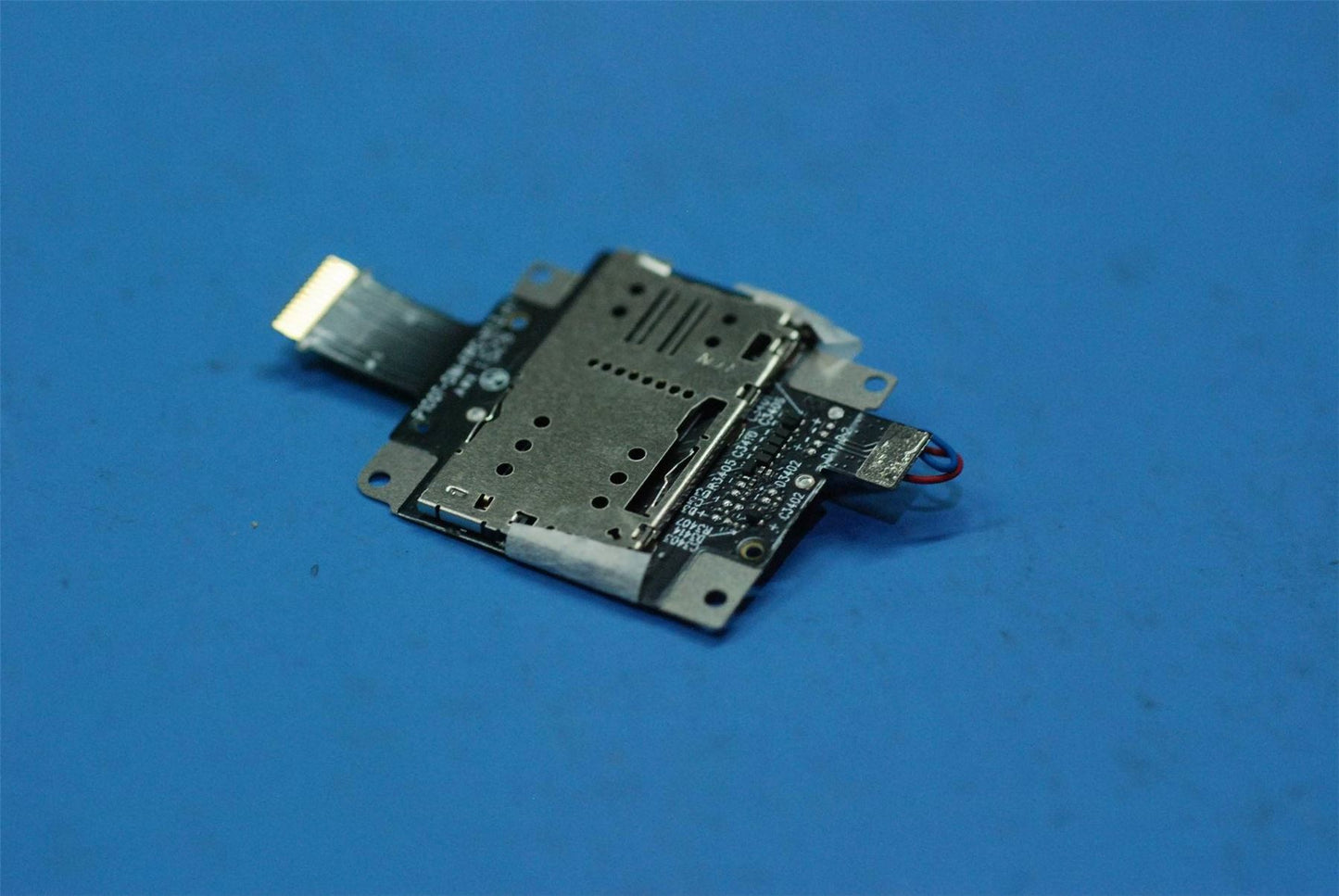 Lenovo TAB P10 / Smart P10 SIM Card Reader Sub Board 5F78C12061
