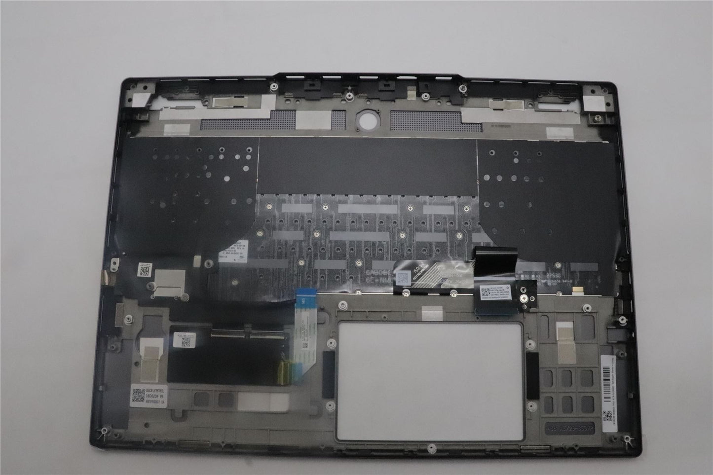 Lenovo Legion S7 16IRH8 Keyboard Palmrest Top Cover Spanish Grey 5CB1L68001