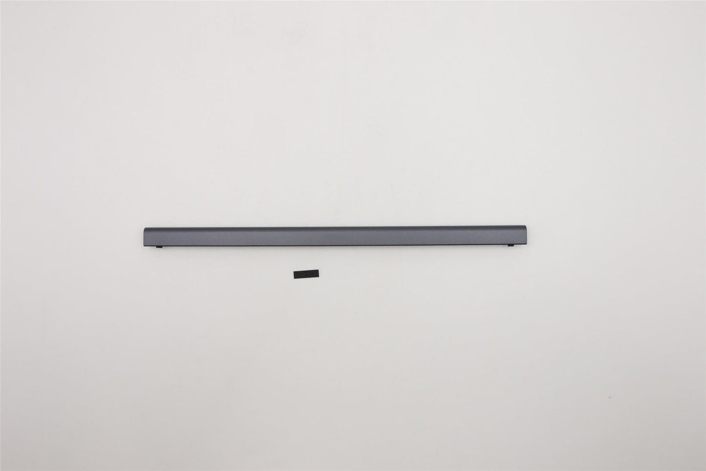 Lenovo Hinge Cover Q 82A1 SLA_GY_FAB 5CB0X55850