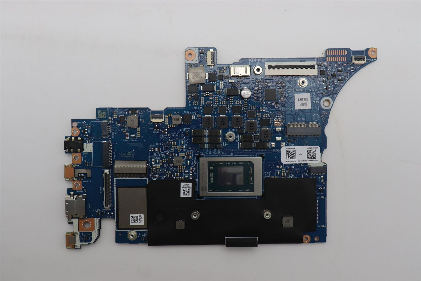 Lenovo C83DDWINR7HPTHS32G O FIR WT RM 5B21M70267