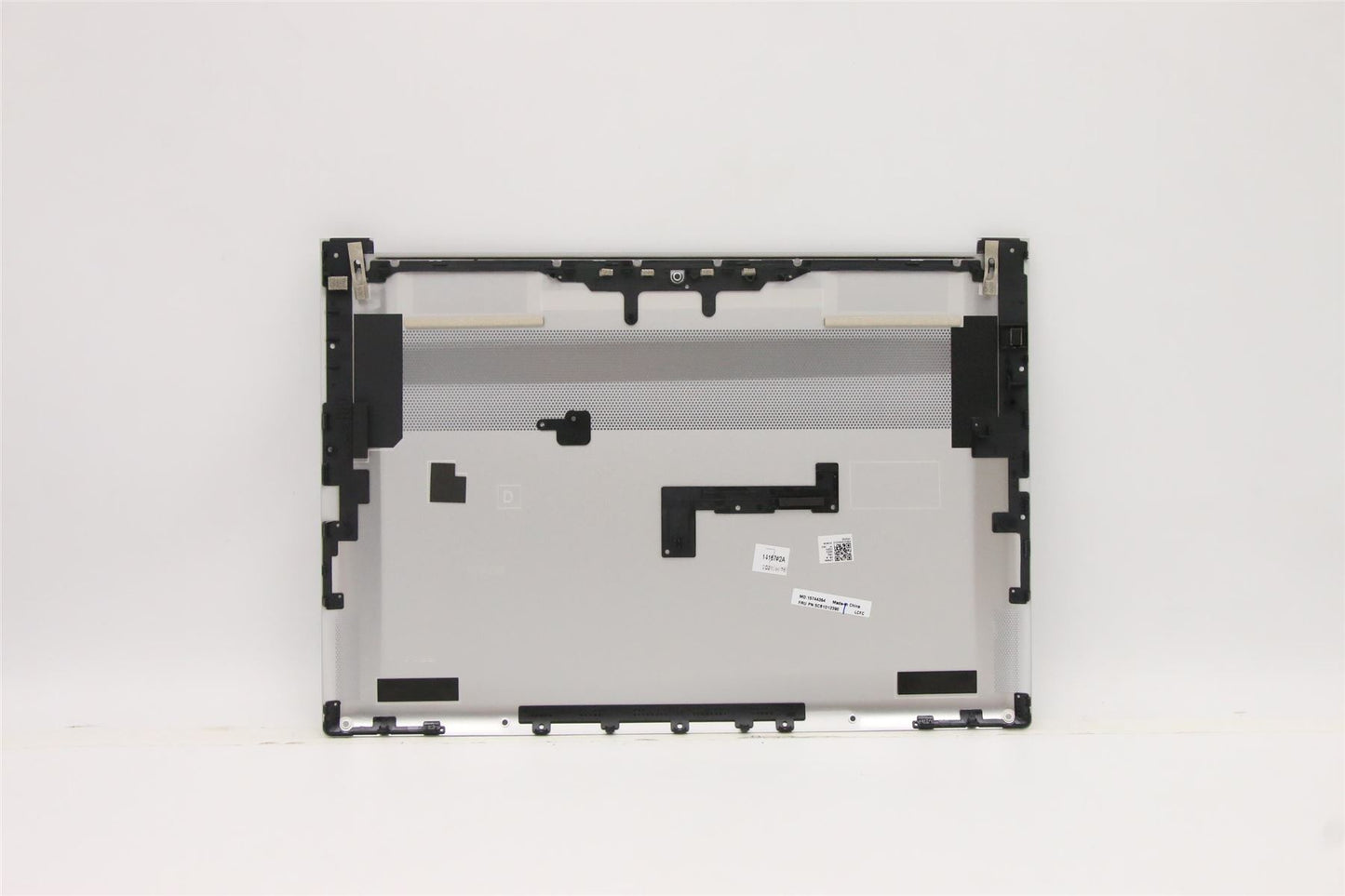 Lenovo Lower Case L 82NJ LS W/GRAPHITE 5CB1D12390