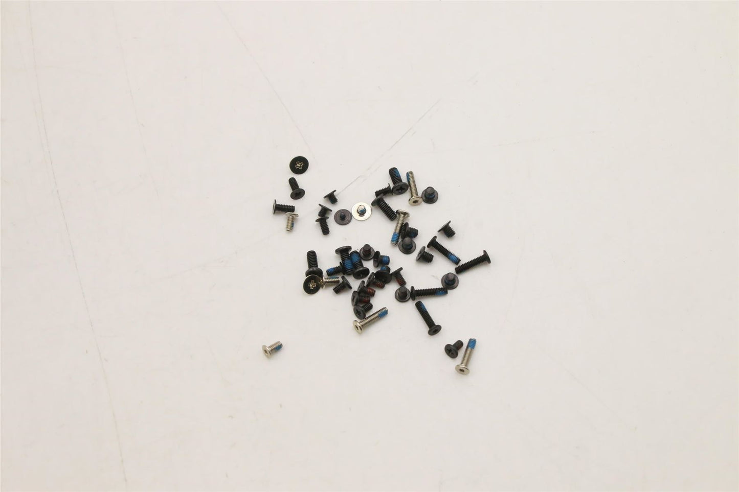 Lenovo SCREW SCREW PACK W 82RA 5S10S35399