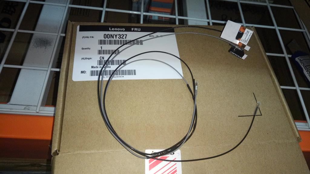 Lenovo WLAN ANTENNA,ICT 00NY327