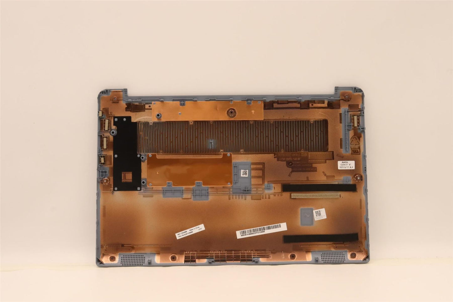 Lenovo Lower Case L 82RJ W_HDD_M/B_U 5CB1H38880