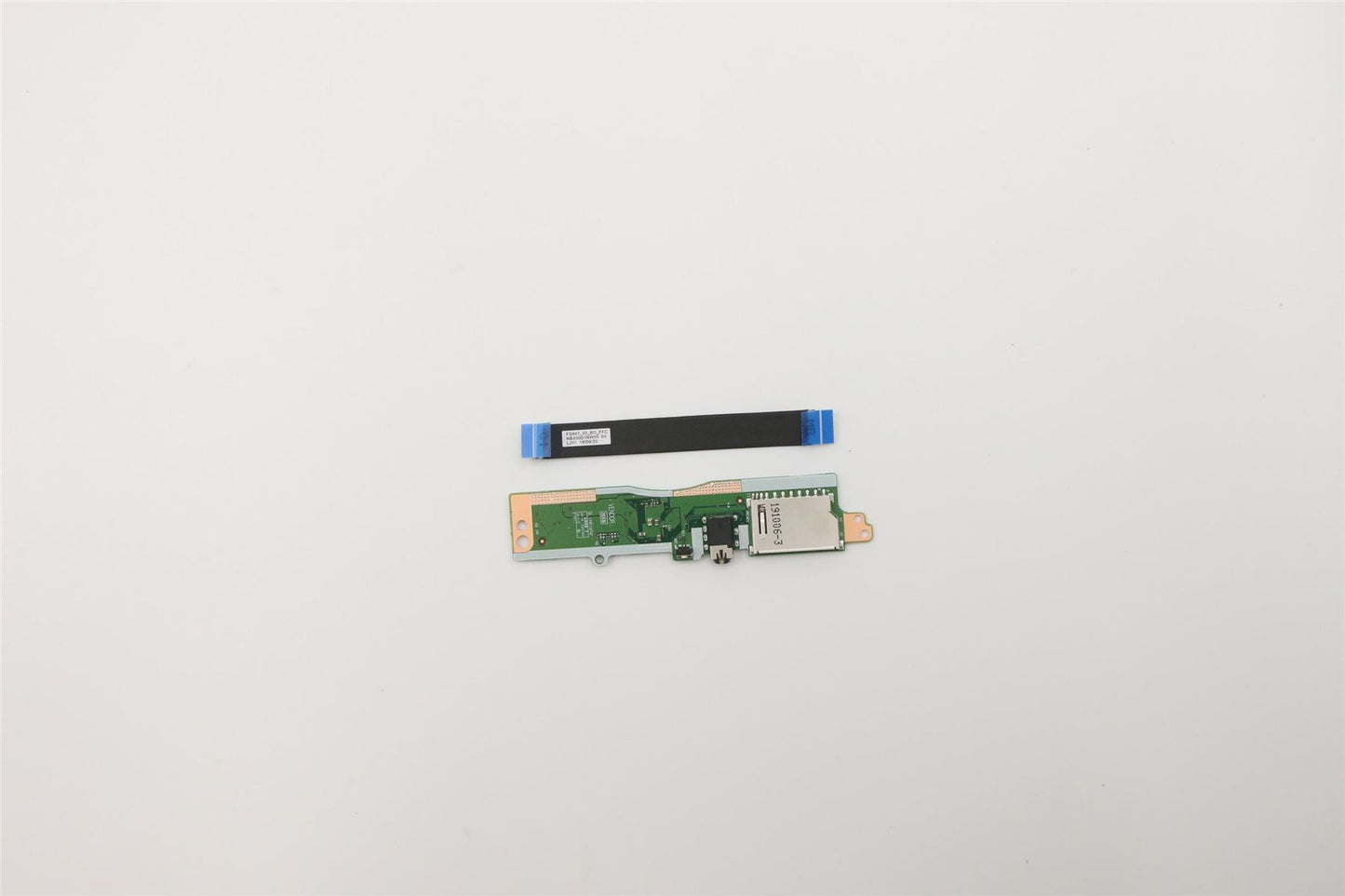 Lenovo USB BOARD L 81UV I/O Board W/FFC 5C50S24986