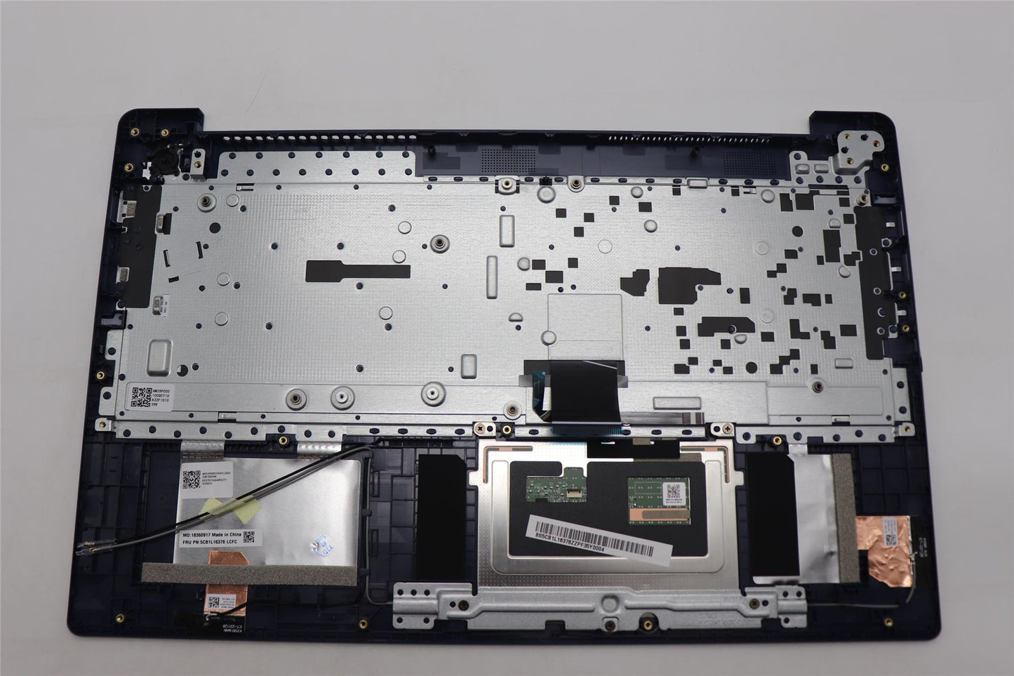 Lenovo IdeaPad 3 15AMN8 Palmrest Cover Touchpad Keyboard Abyss Blue 5CB1L16376