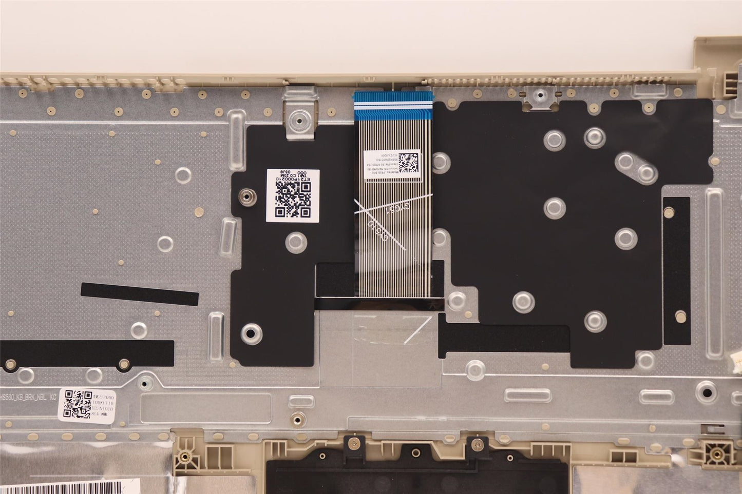 Lenovo Upper Case ASM_SPAL82H8FPSDNBL 5CB1B69036