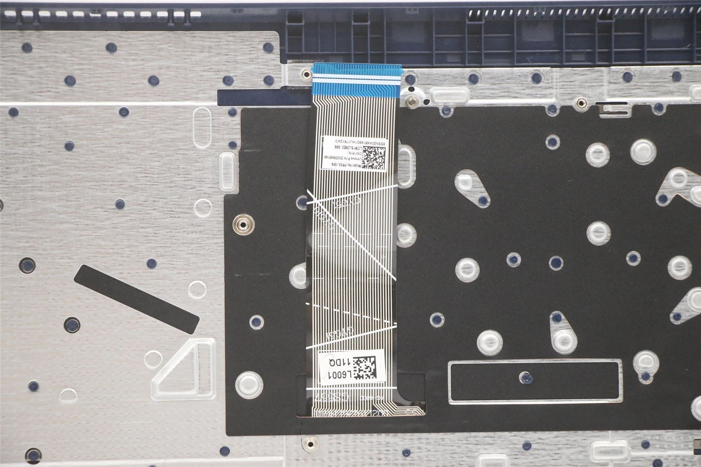 Lenovo Upper Case ASM_SPA L82KV NFPA/BUMA 5CB1C75109
