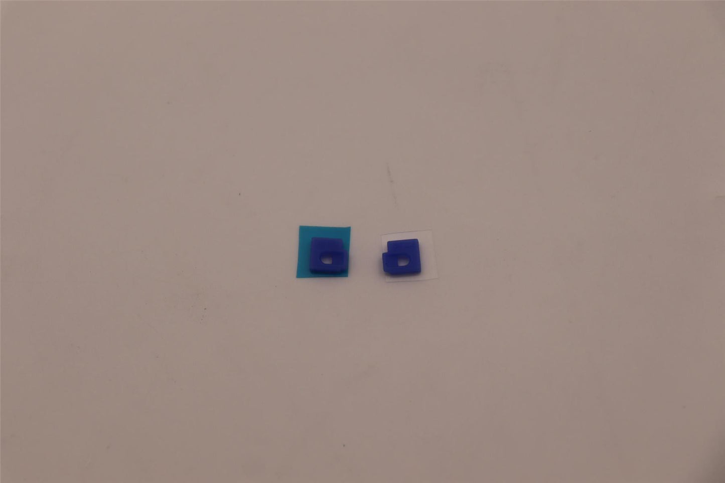 Lenovo RUBBER MIC rubber C 82SH R/L 5R60S37189