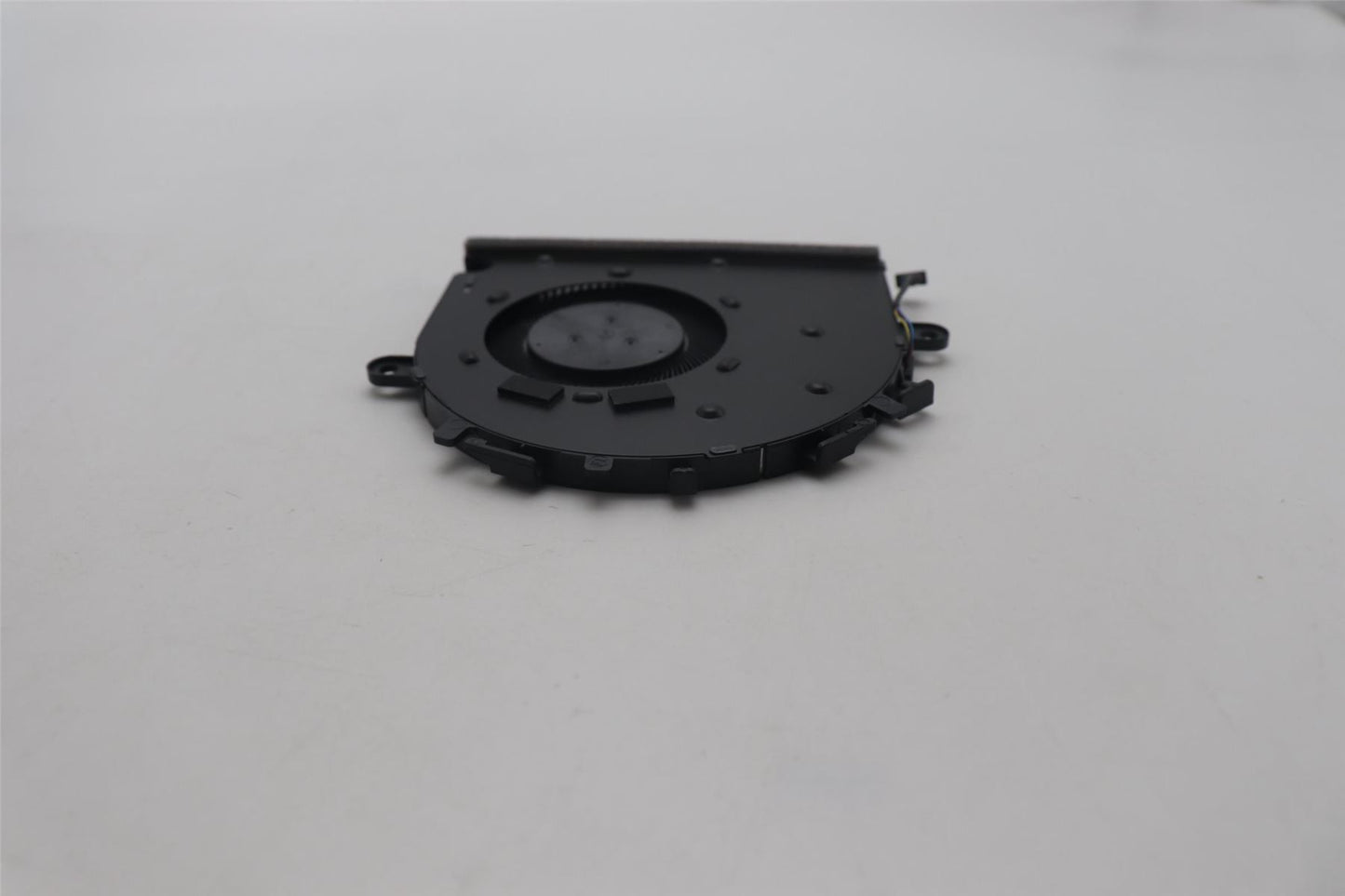 Lenovo FAN L 82YU AVC 5F10S14075