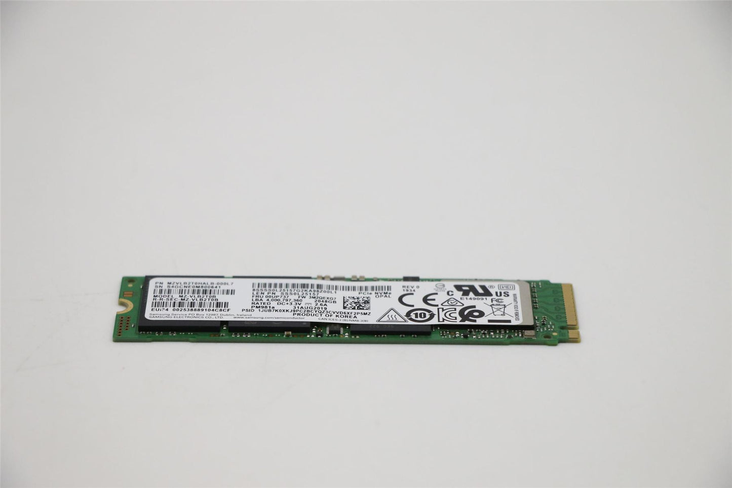 Lenovo SSD_ASM 2T,M.2,2280,PCIe3x4,SAM,OPAL 00UP737