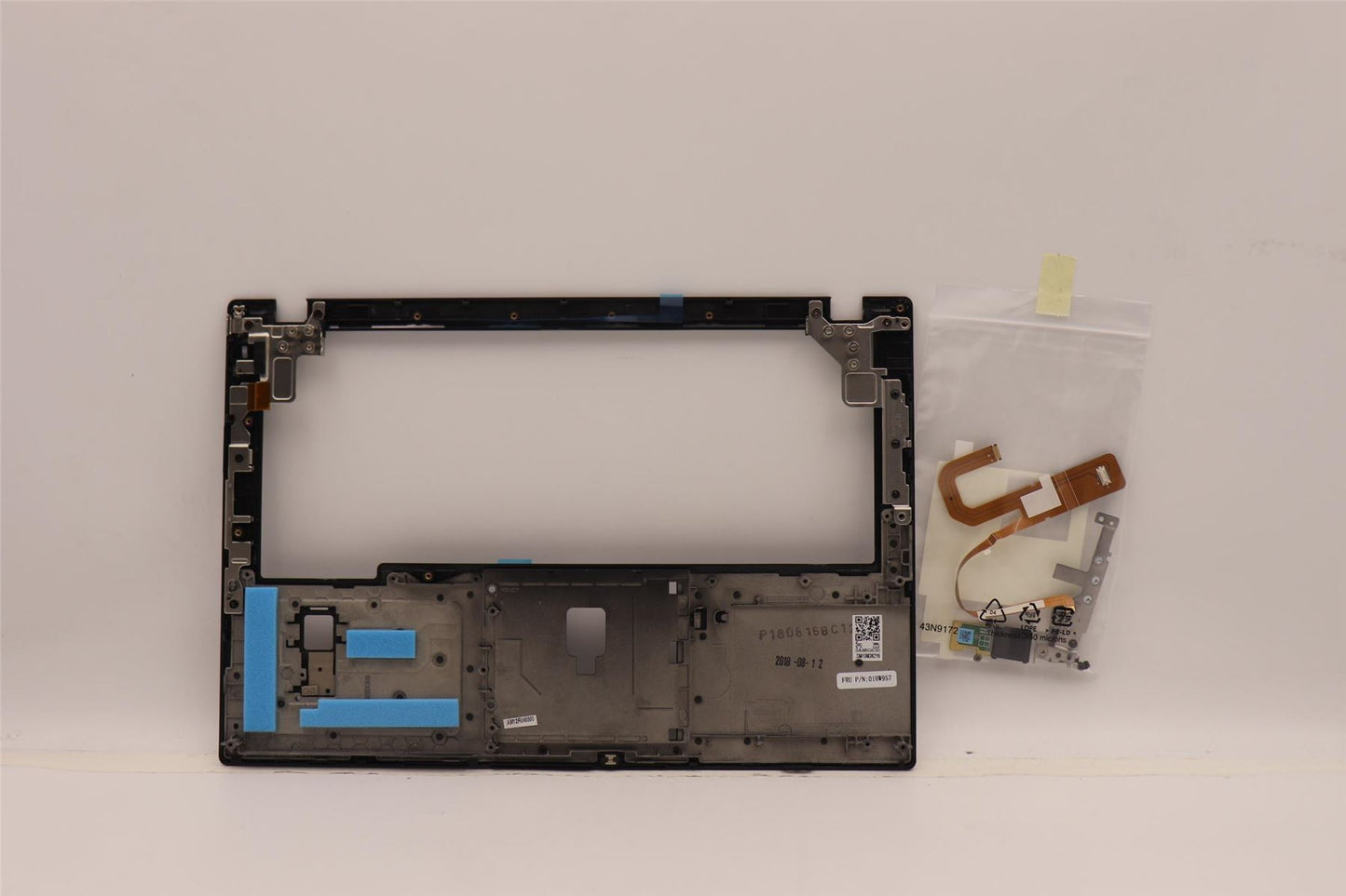 Lenovo ThinkPad X270 A275 Palmrest Cover Black Fingerprint Reader 01HW957