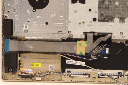 Lenovo Upper Case ASM_ITA L82M8 SD NBL 5CB1D33534