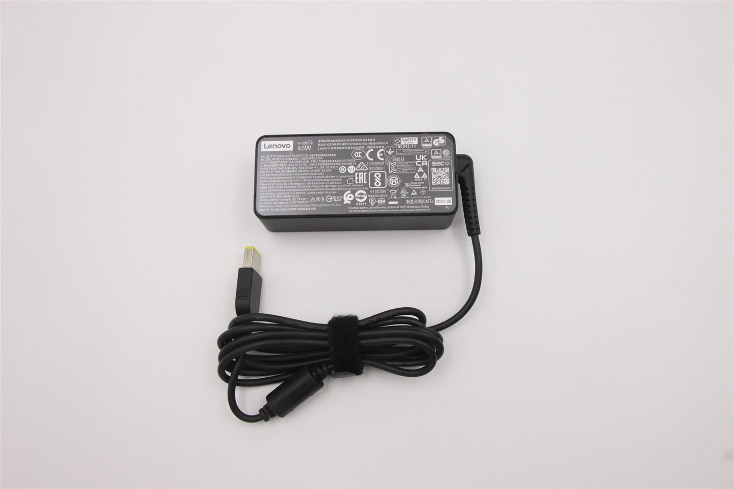Lenovo ThinkPad Helix X230s X240s T460s T470 AC Charger Adapter Power 00HM613