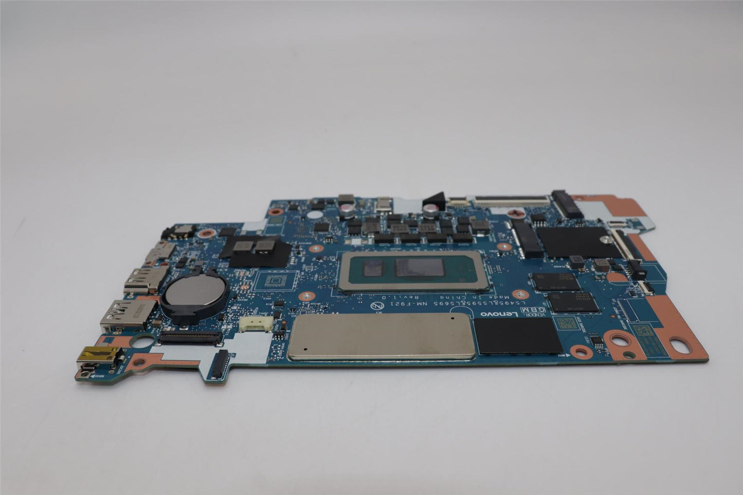 Lenovo MBL83E7 CORE7_16G_NOUFS_WIN RM 5B21N62499