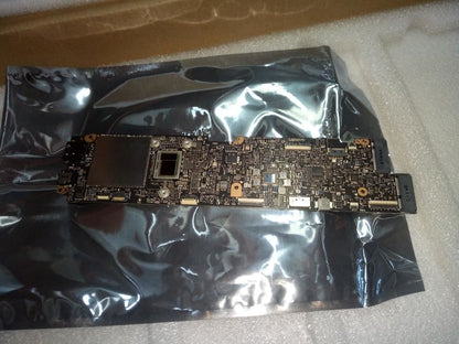 Lenovo 5B20K93846 MB L 80ML WIN 6Y54 4G UMA