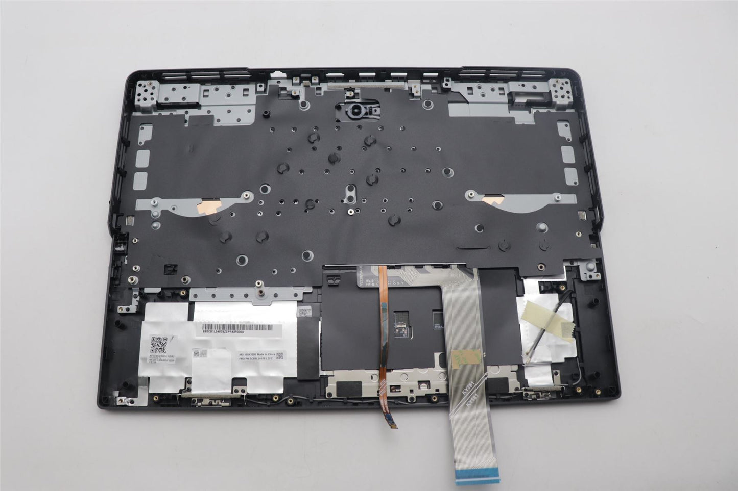 Lenovo Legion 5 16ARX8 Palmrest Cover Touchpad Keyboard Ukrainian 5CB1L54678