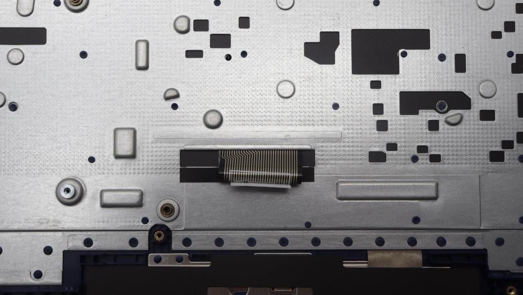 Lenovo COVER Upper Case ASM_BEL L 83ESNFPABNBL 5CB1M46160