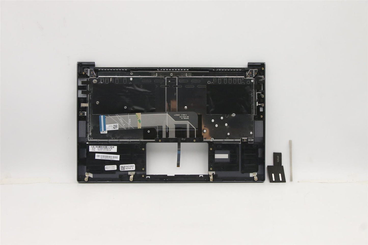 Lenovo Upper Case ASM_LA Q82A3 GY 5CB1B05300