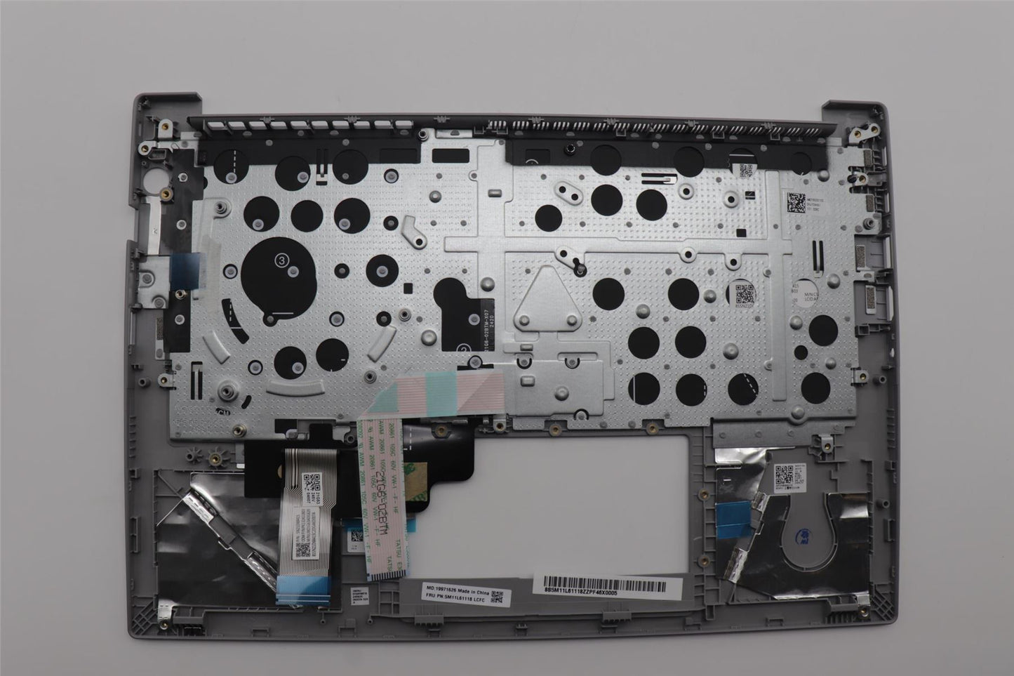 Lenovo ThinkPad E14 Gen 5 s Keyboard Palmrest Top Cover Russian 5M11L61120