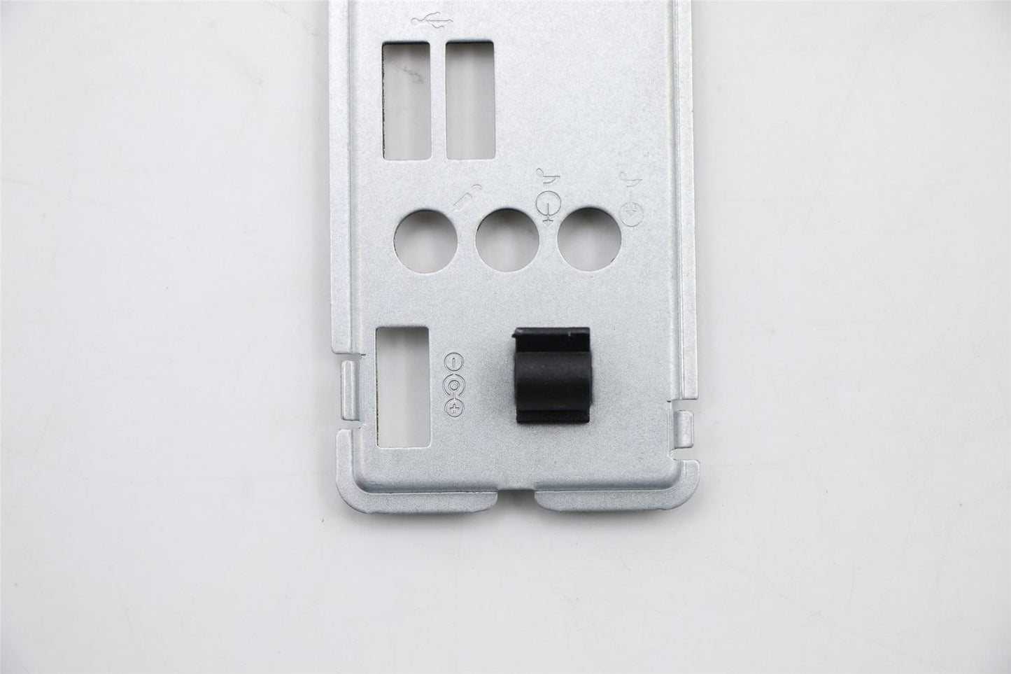 Lenovo JT Kabini MB rear IO shielding 31503978