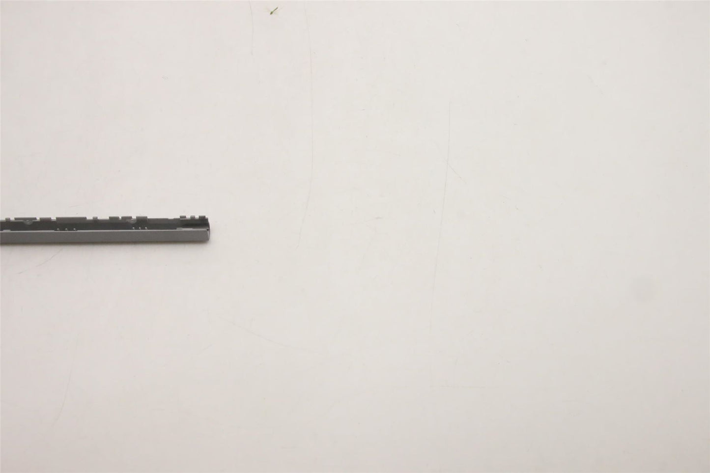 Lenovo Hinge Cover W 21AR AG 5CB1G06768