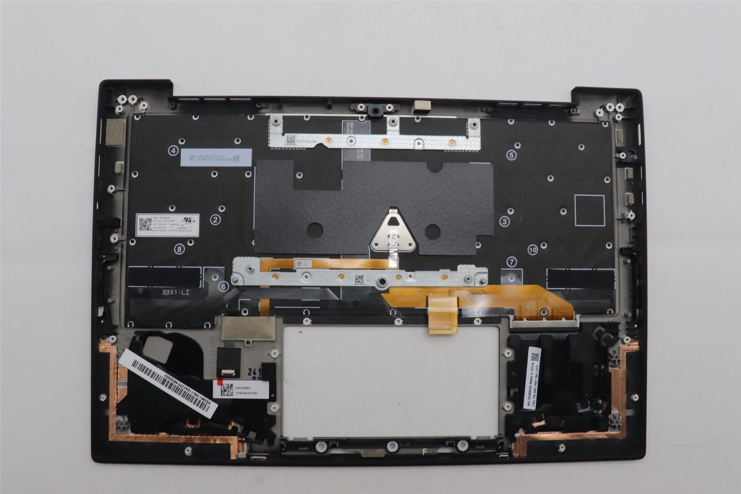 Lenovo MECH_ASM GRP_KBD_BZL_BRL_WW_DB_LTN 5M11N61194