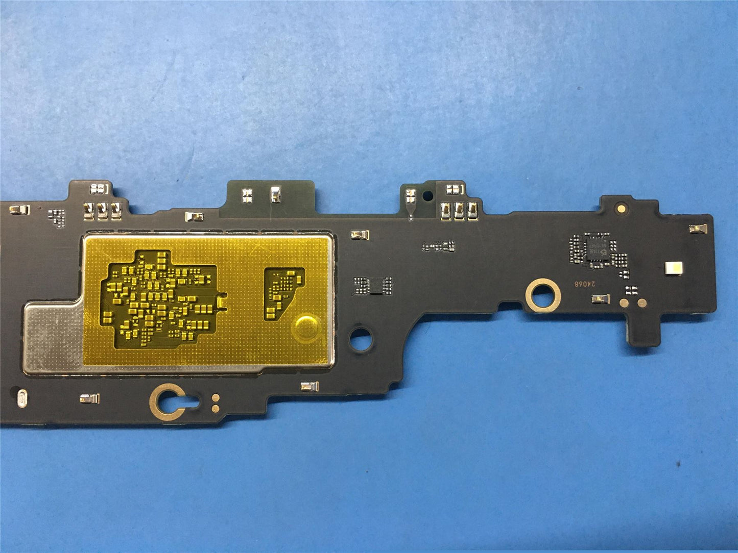 Lenovo TB132FU MB_4+128G&*6818AA001286 CS 5B28C21020