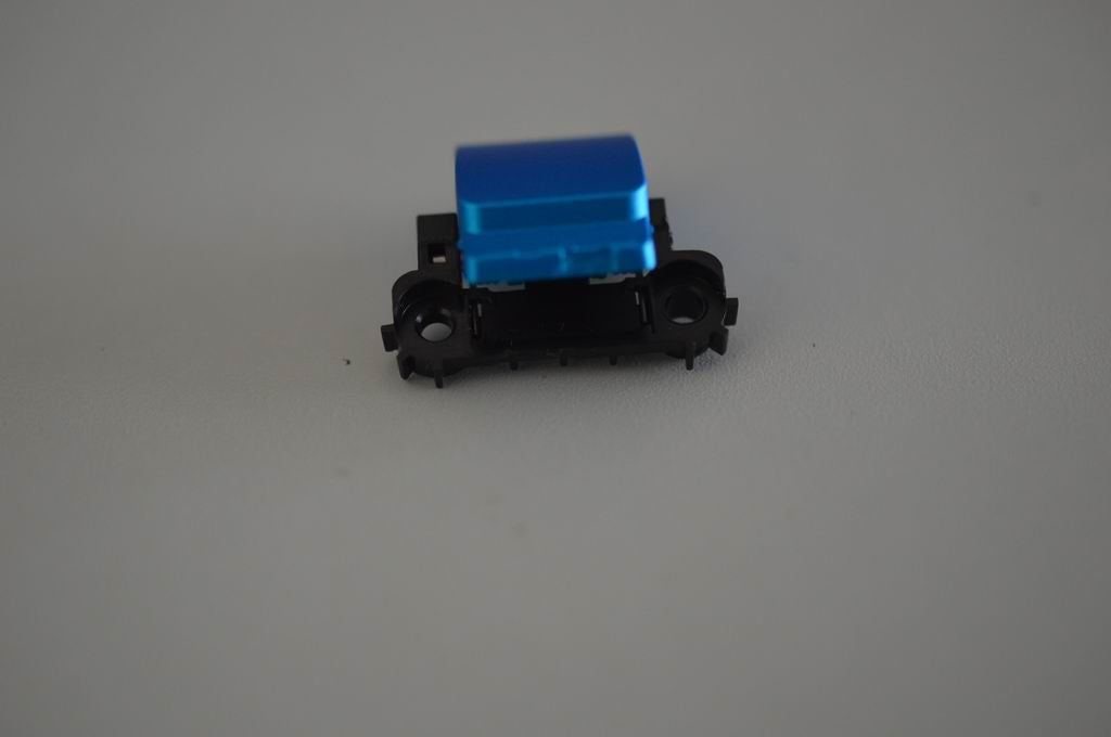 Lenovo VIWZ1 Door Blue RJ45 Board 90202429