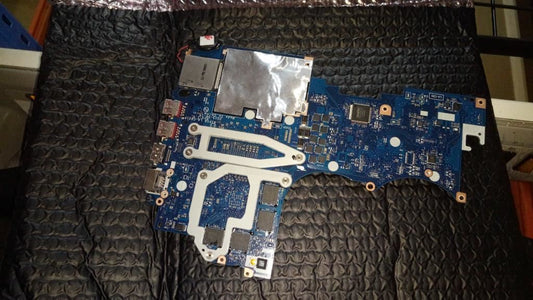Lenovo IdeaPad Y700-14ISK Motherboard Mainboard I7-6700 4GB DIS 5B20K81624