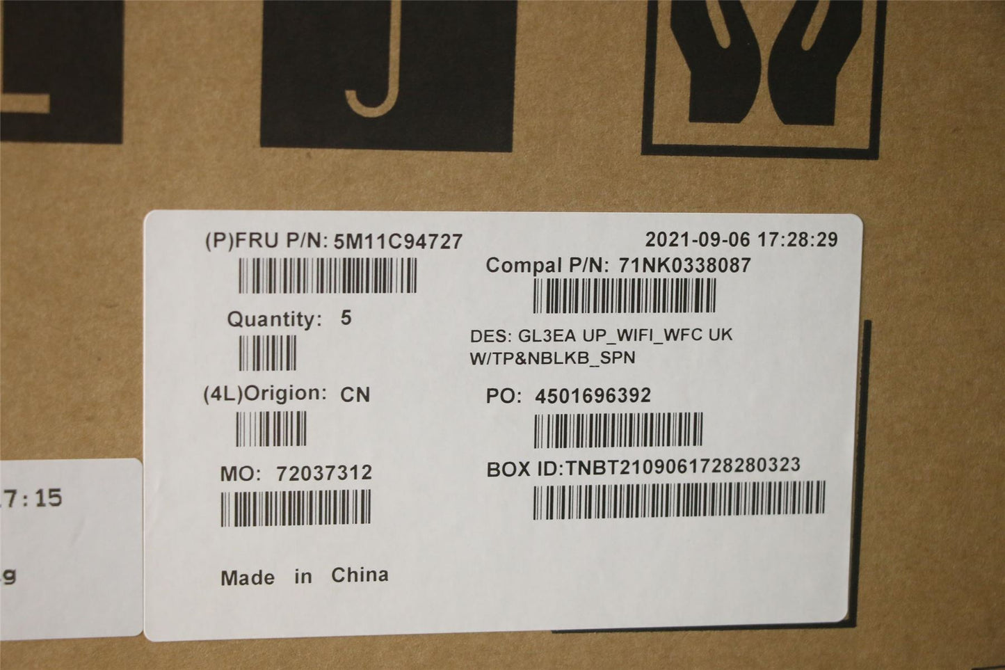 Lenovo MECH_ASM FRU Cc WIFI_WFC w/TP&NBLKB_SPA 5M11C94727