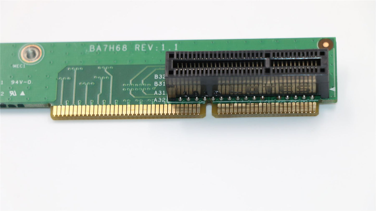 Lenovo ThinkStation P330 Tiny PCIE4 Riser Card 01AJ929