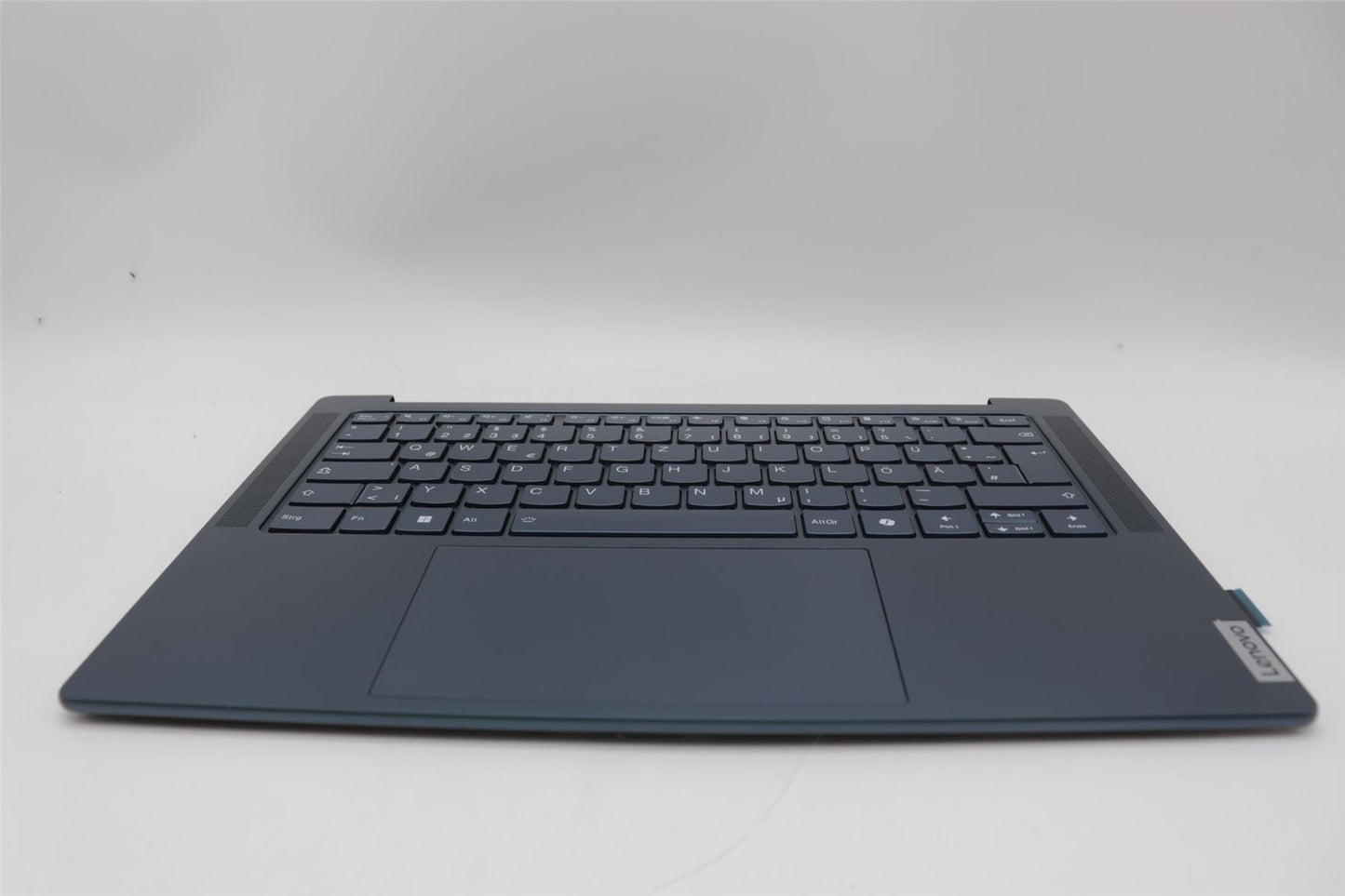 Lenovo Upper Case ASM GER H 83E3 TT PST 5CB1N84770