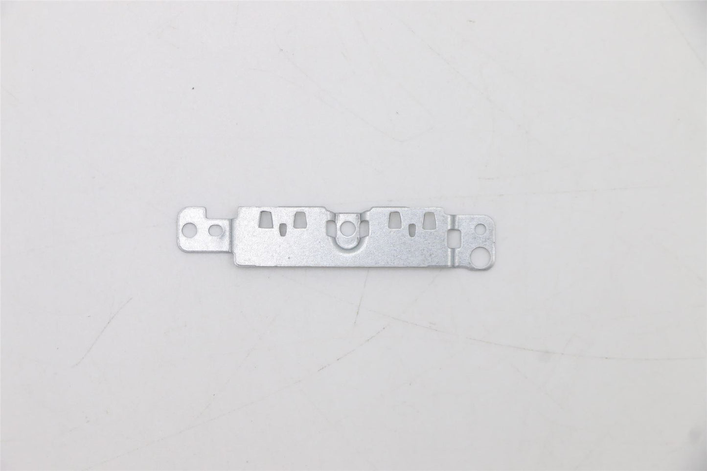 Lenovo 5B40S22025 IO Bracket L W 82E3