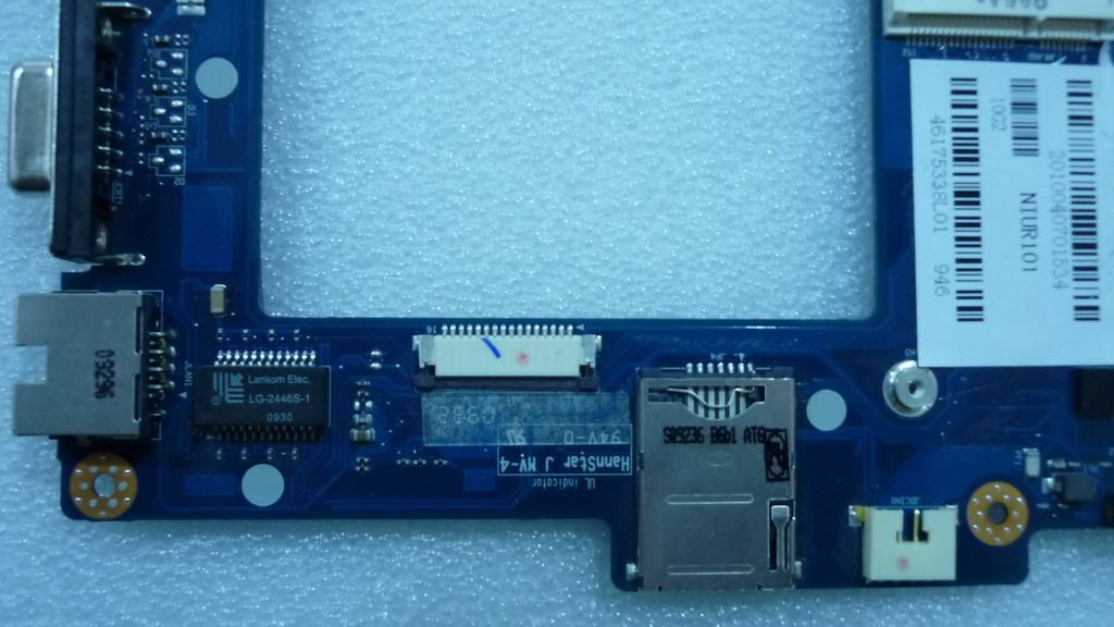 Lenovo NIUR1 BOARD-UMA I/O Board 31039856