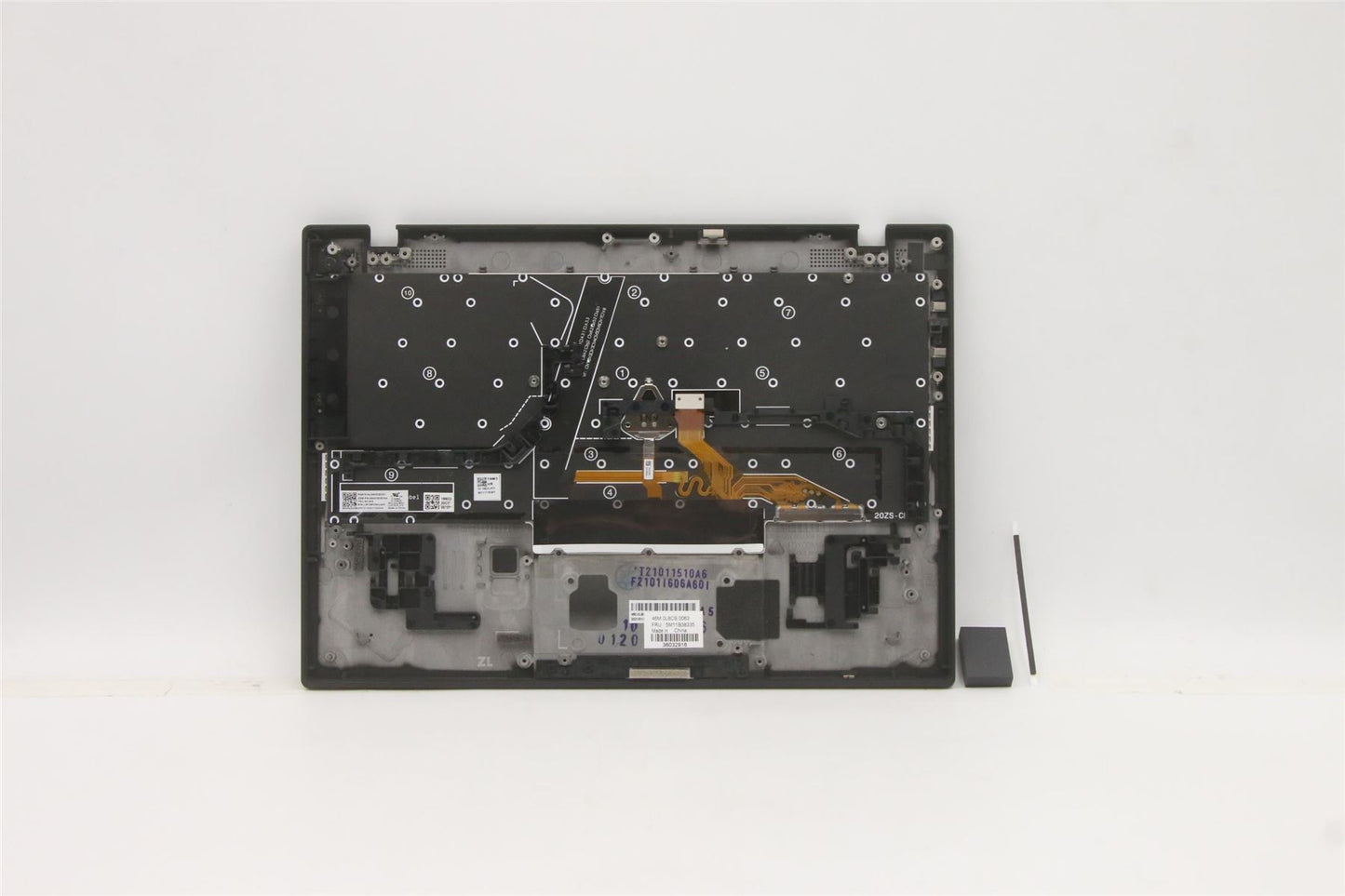 Lenovo MECH_ASM GRP,KBD,BZL,RUS,WL,BK,CHY 5M11B38335