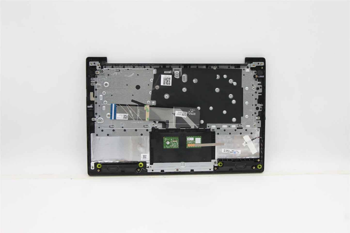 Lenovo Upper Case ASM_CZE/SLK L82KA BK 5CB1B96379