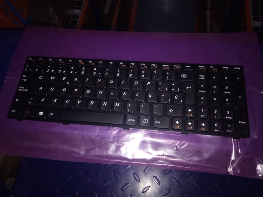 Lenovo DFT4TQ Spanish102Keyblack frame KBD Keyboard 25209755