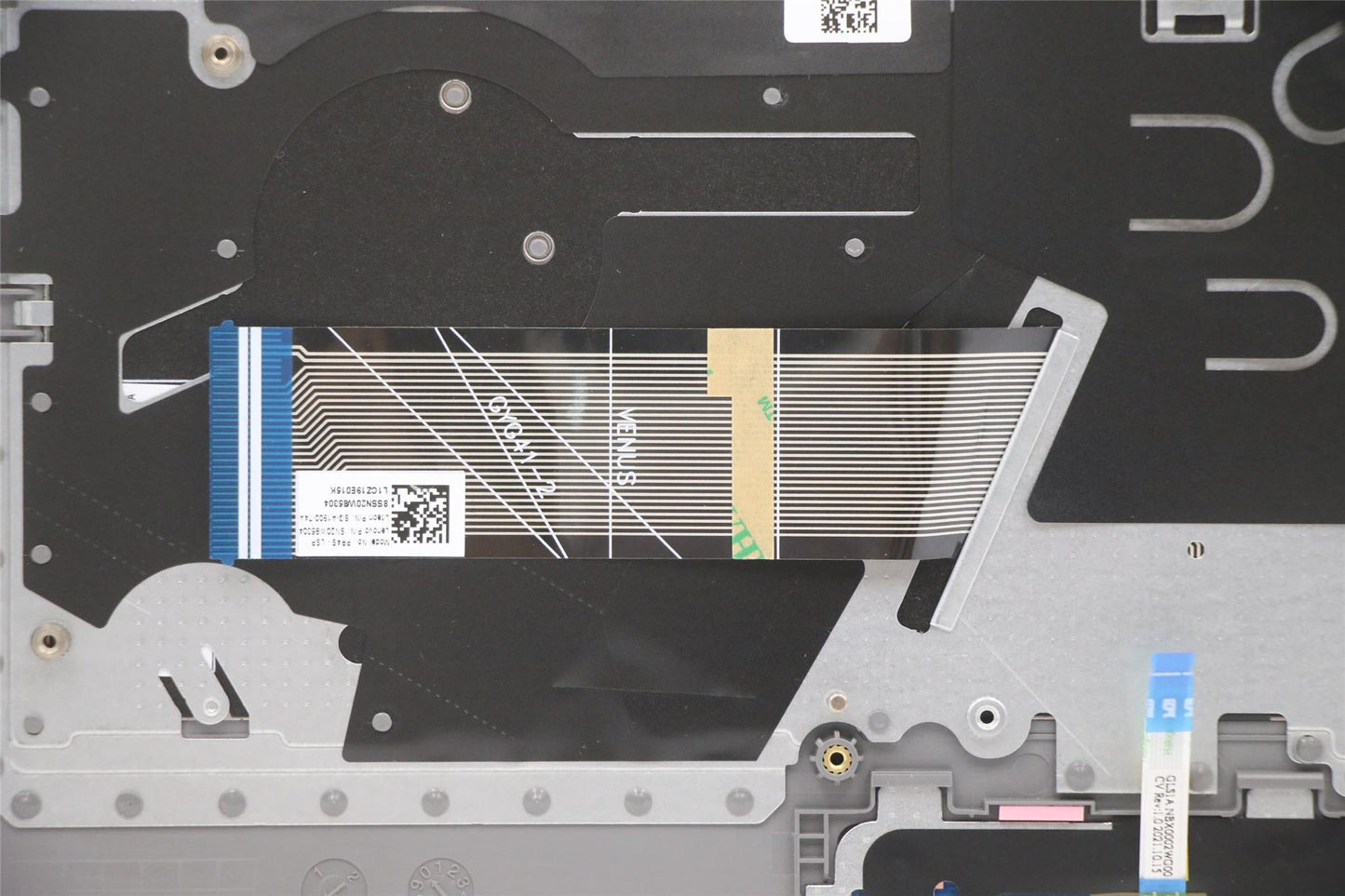 Lenovo UpperCaseASM_LA SPA C82R0 NFP CG 5CB1F28500