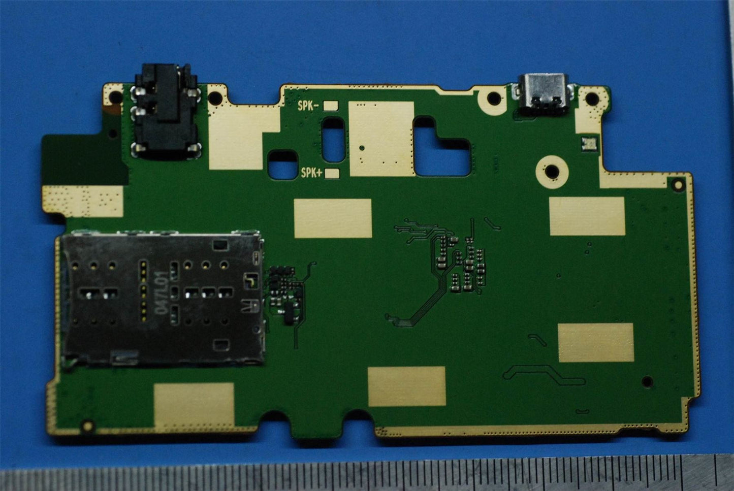 Lenovo TB-7304I MB 2+16G_2&*HQ31605154000 CS 5B28C10032
