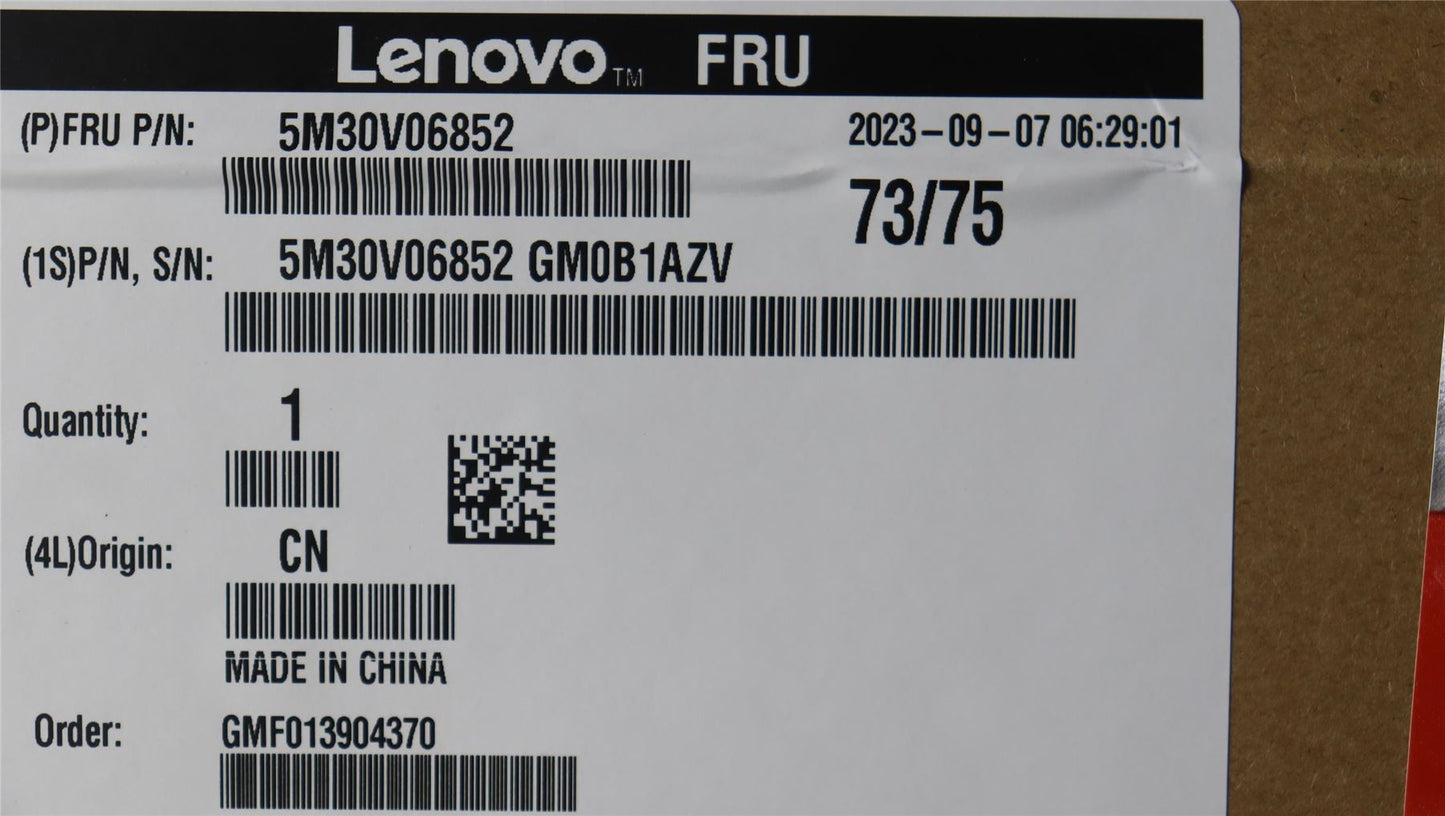 Lenovo MEMORY RDIMM,64GB,DDR4,3200,Micron 5M30V06852