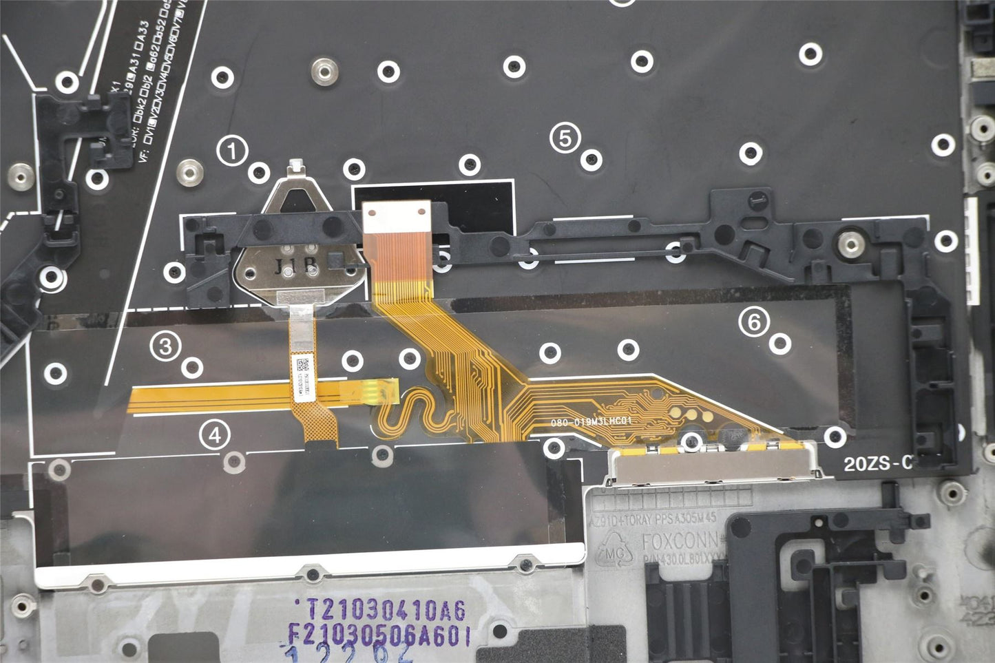 Lenovo ThinkPad X1 Gen 1 Keyboard Palmrest Top Cover Hebrew Black 5M11B38324