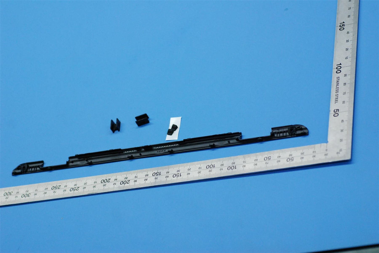 Lenovo N23 B cover Bezel Assy&*3202-01884 CS 5MO8C07632