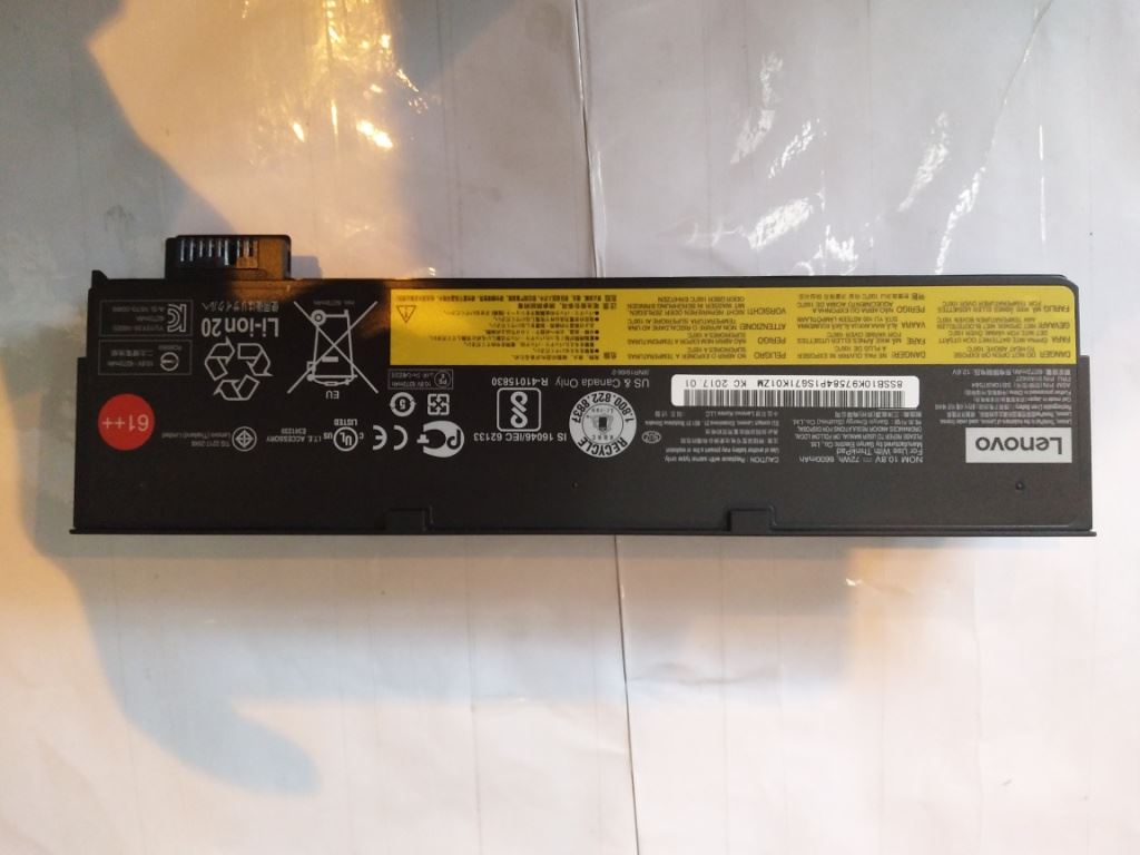 Lenovo ThinkPad T570 P51s T470 T580 P52s Battery 72Wh 01AV492