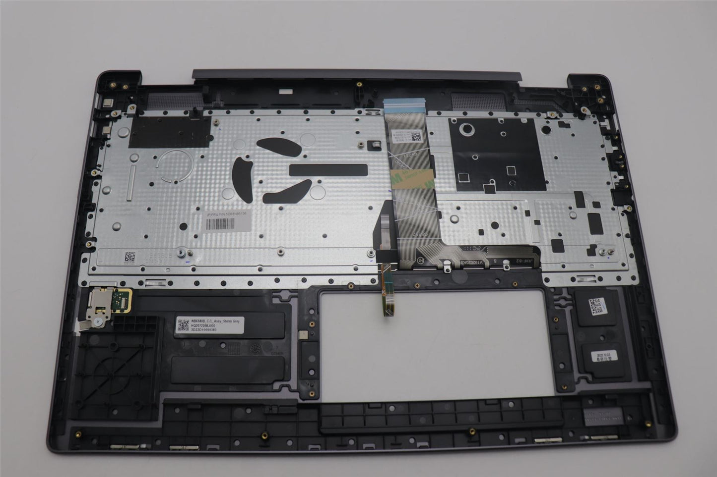 Lenovo UpperCaseASM HBW H83DL FP SG 5CB1N95136