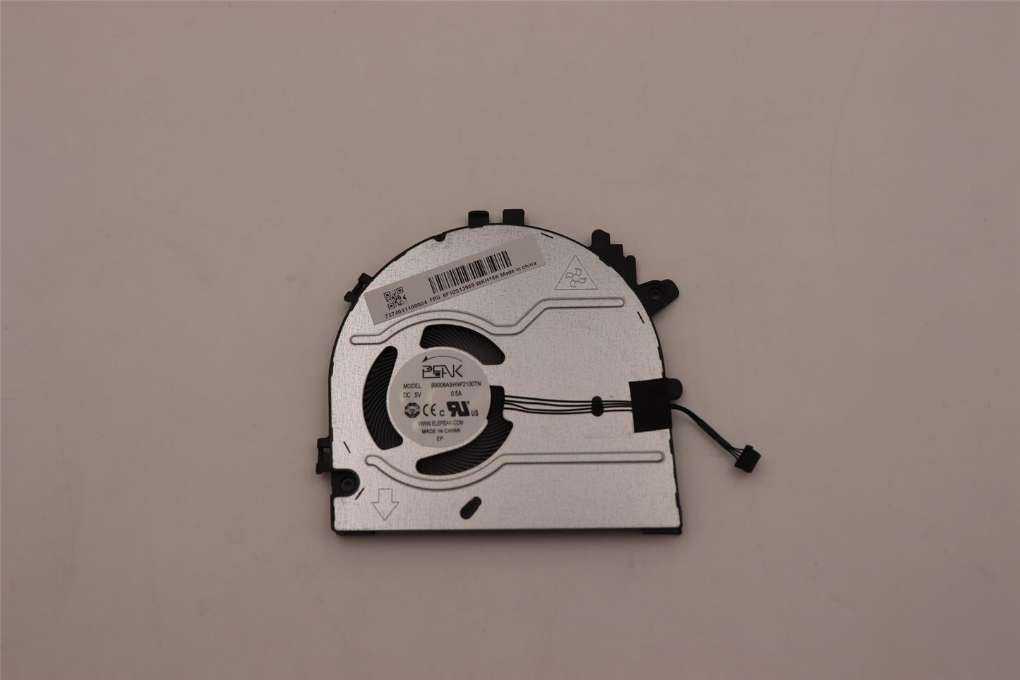 Lenovo System FAN C 82R0 Peak 5F10S13989