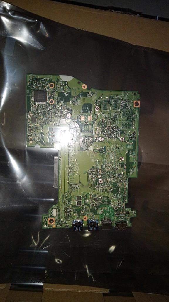 Lenovo Yoga 500-14IHW Motherboard Mainboard UMA Intel i3-4005U 5B20H91218