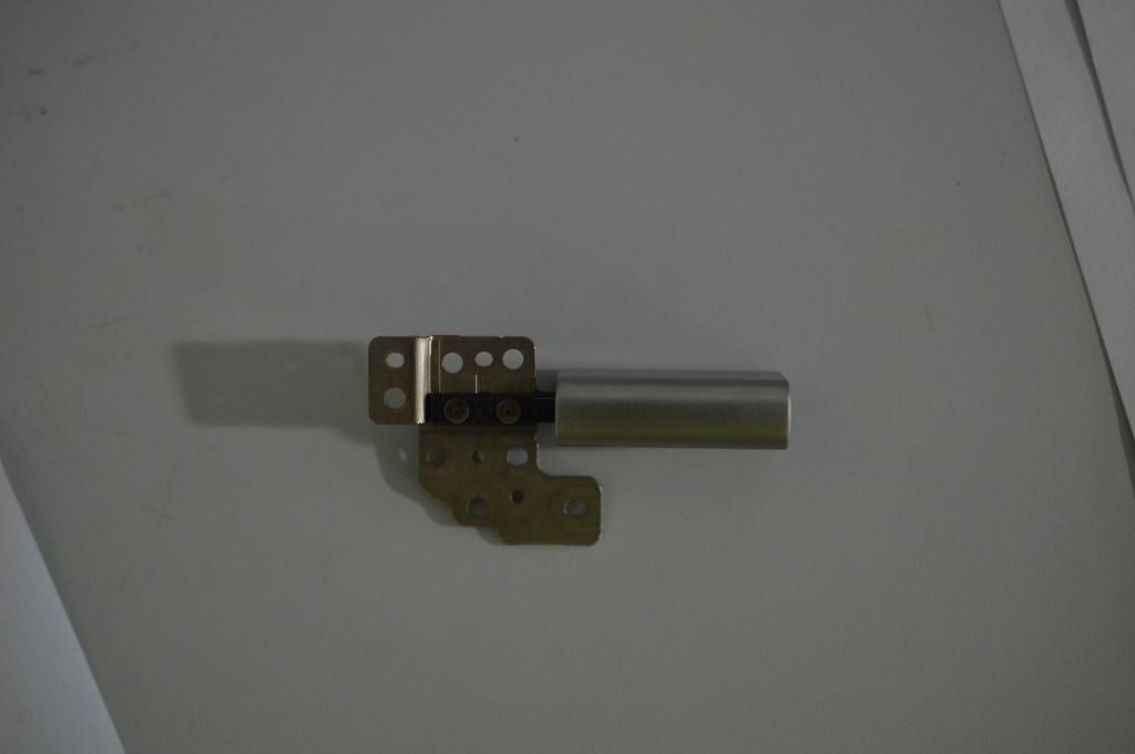 Lenovo Yoga 13 Camera Bracket Silver 152500005