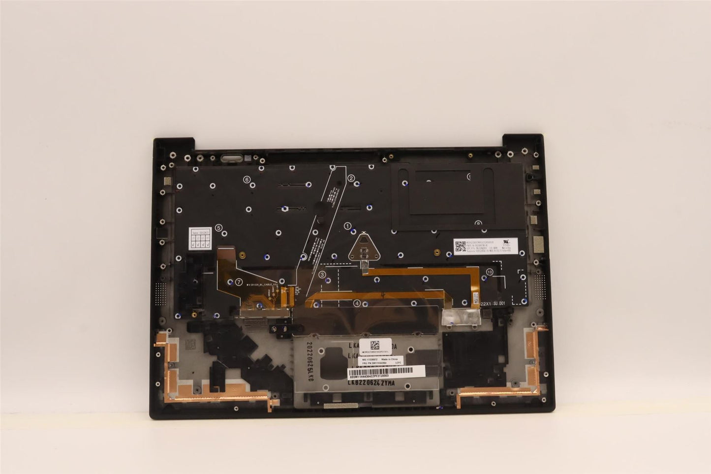 Lenovo ThinkPad X1 10th Gen Keyboard Palmrest Top Cover Spanish Black 5M11H44216