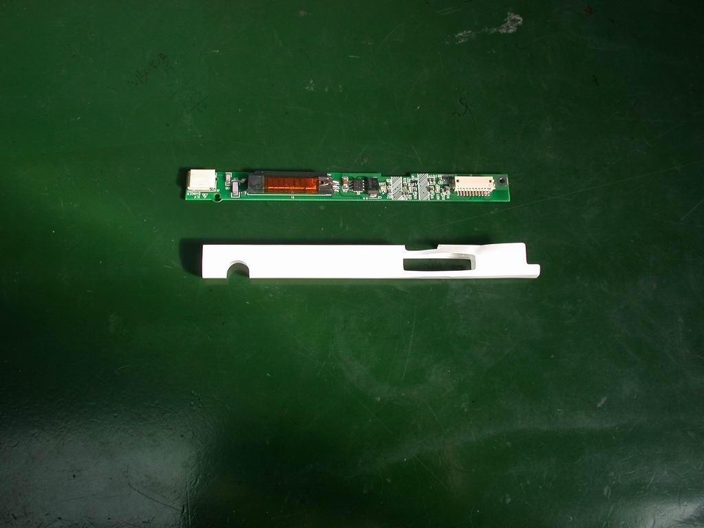 Lenovo 8677 14寸背光板MTC 412673500002 Board 11004738